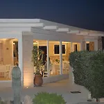 Hotel Masseria Bandino & 4*