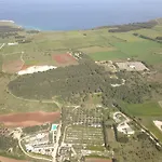 מלון Masseria Bandino & 4*