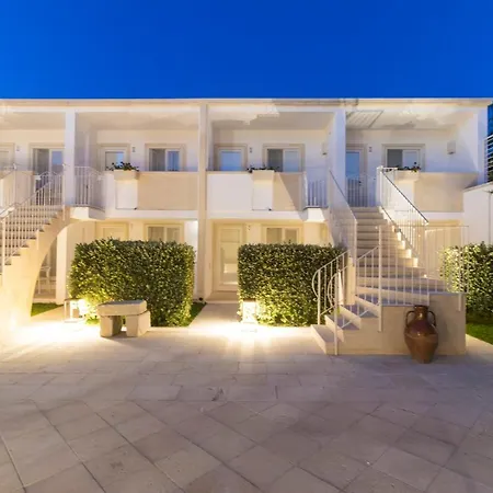 Masseria Bandino & Отель Отранто