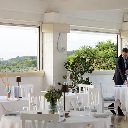 מלון Masseria Bandino & 4*