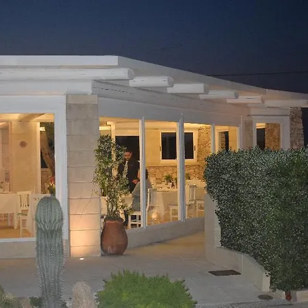 Hotel Masseria Bandino & 4*