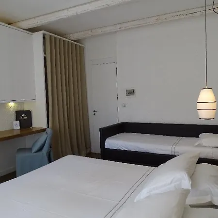 Hotel Masseria Bandino & 4*