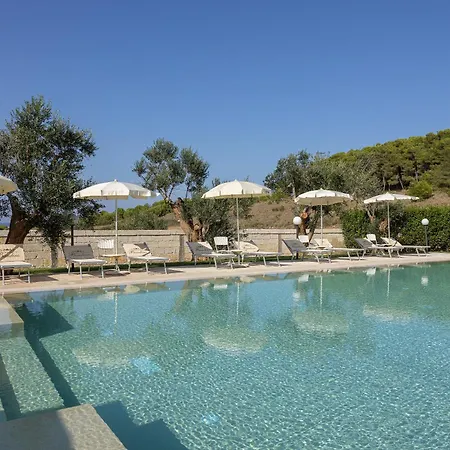 Masseria Bandino & מלון 4*