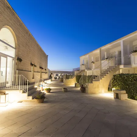 Masseria Bandino & 4* Οτράντο