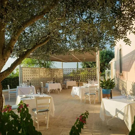 מלון Masseria Bandino & אוטרנטו