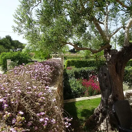 מלון Masseria Bandino & 4*